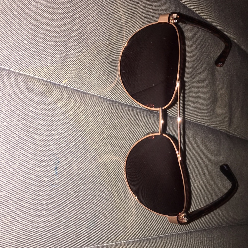 Sun glasses